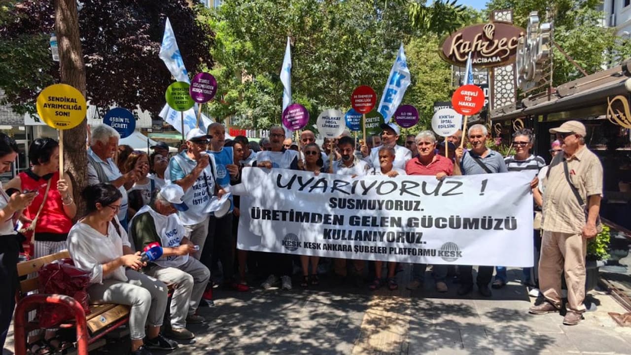 En düşük memur maaşının 45 bin TL’ye çıkarılması için KESK 16 Ağustos’ta iş bırakma eylemine gidiyor!