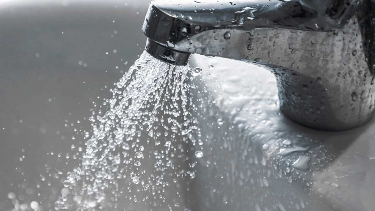 Yaklaşık 4 Saat 30 dakika SU YOK: İzmir’de yaşayan vatandaşlara duyuruldu!