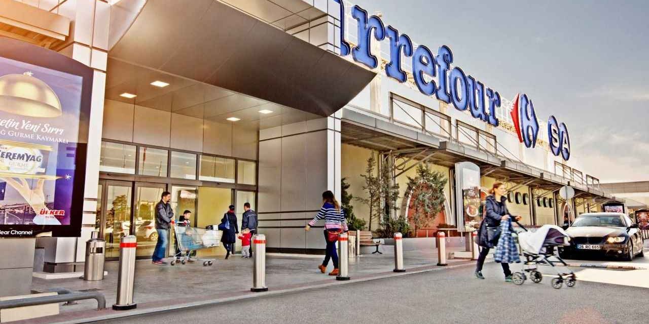 CarrefourSA'ya gidip cep numarasını söyleyene bugüne özel İNDİRİM başladı! Peynir, zeytin, süt, kaymak, kefir, ayran...