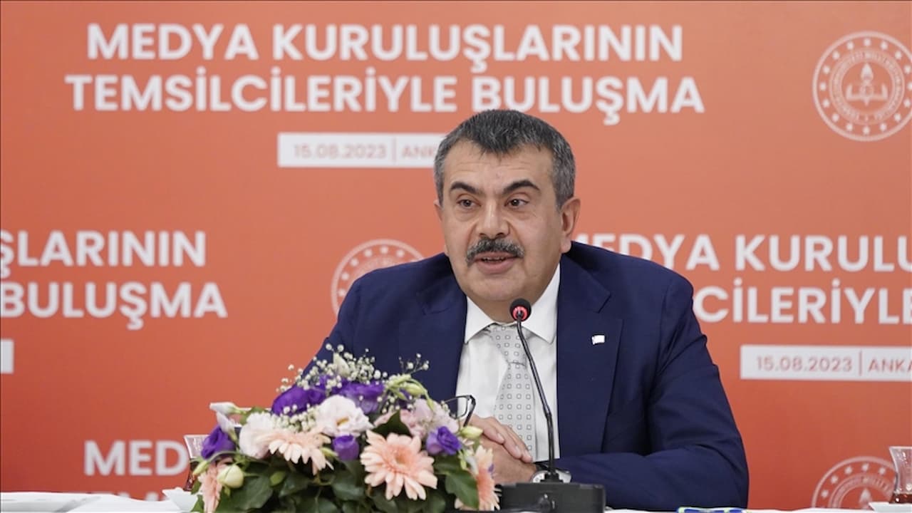 Milli Eğitim Bakanı Yusuf Tekin’den Öğretmen Ataması ve Özel Okul Ücretleri Açıklaması