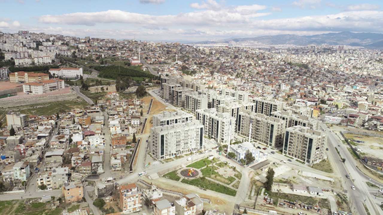 Karabağlar ve Gaziemir’de oturanlar: Mahalleniz bu listede var mı hemen bakın! 6 Saat sular olmayacak