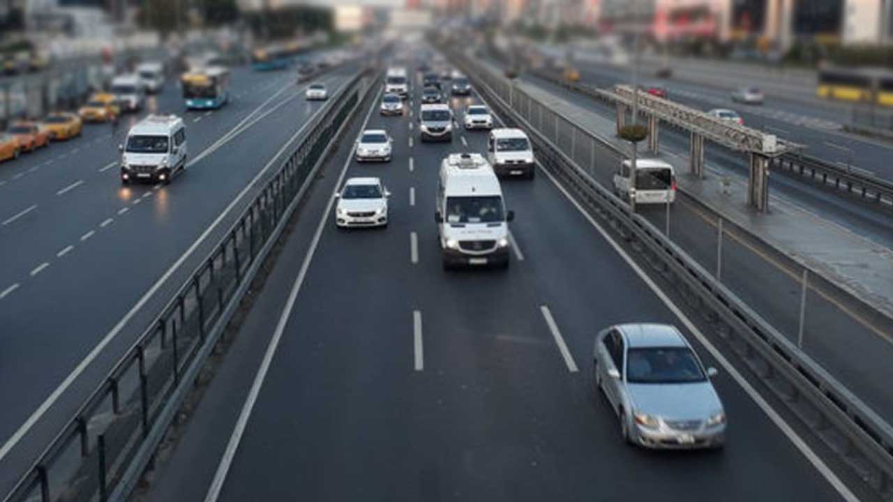 Ehliyeti olan 23 Bin 83 kişiye işlem uygulandı: Ehliyeti olan vatandaşlar sakın bunu yapmayın!