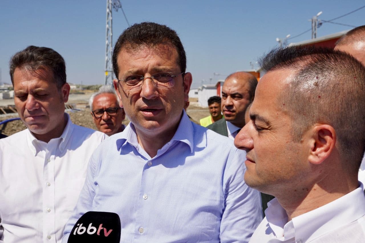 Ekrem İmamoğlu’ndan Hatay’da depremzedelere destek
