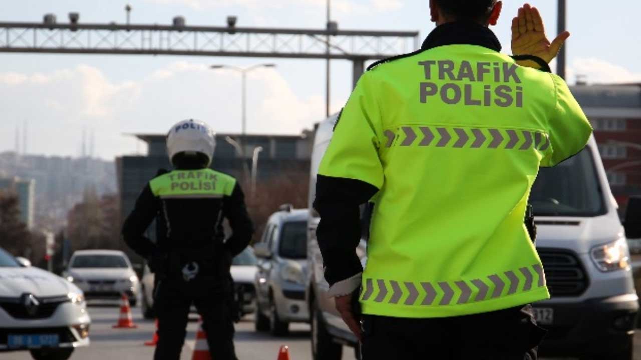 B,C,D Sınıf ehliyeti olan vatandaşlar: Araç sürücüleri için 92 Gün sonra başlıyor! Uymayan ceza ödeyecek