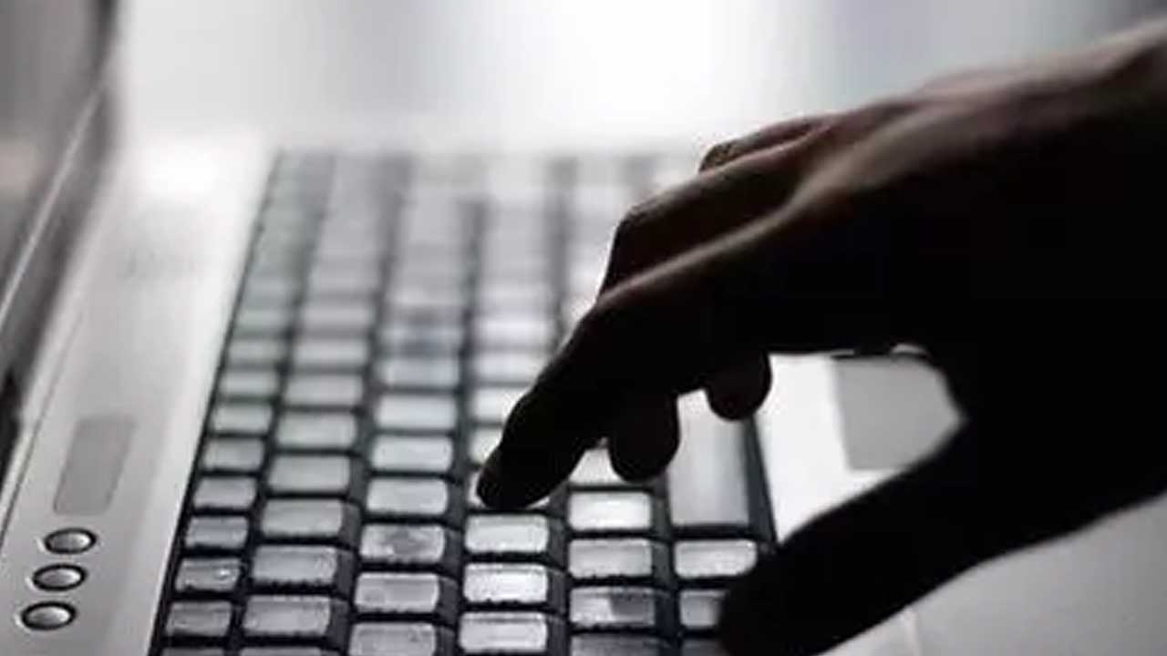 Son 1 saat kaldı: Hemen başvuru yapın! Bakanlık BİNLERCE BÜRO PERSONELİ alacak!