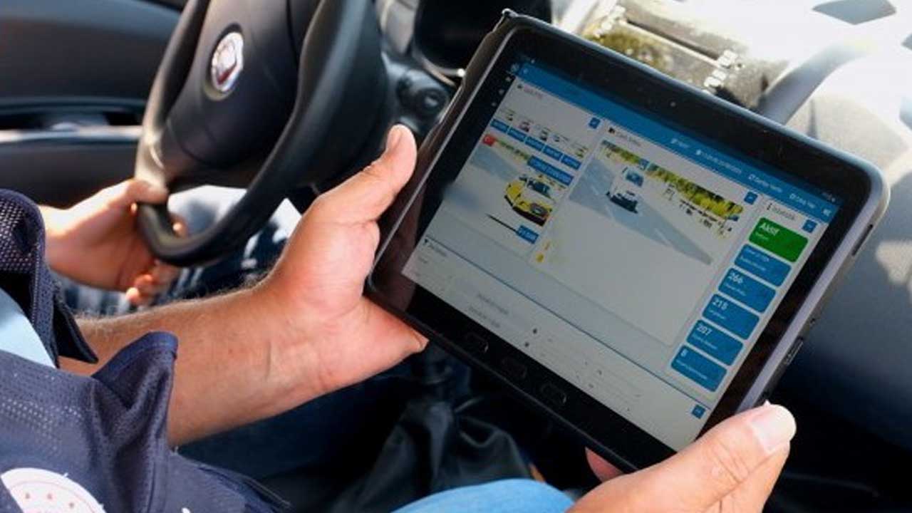 B Sınıf ehliyeti olanlara egzoz emisyon ölçümü duyurusu yapıldı:  6 bin 275 TL ödemek zorunda kalabilirsiniz!