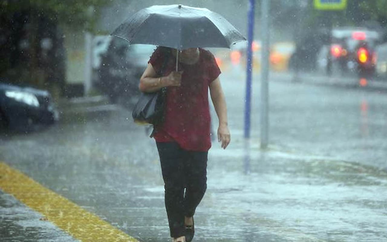 İstanbul, Ankara, Ege, İç Anadolu ve Karanedeniz Dikkat: Çok kuvvetli sağanak yağış geliyor!