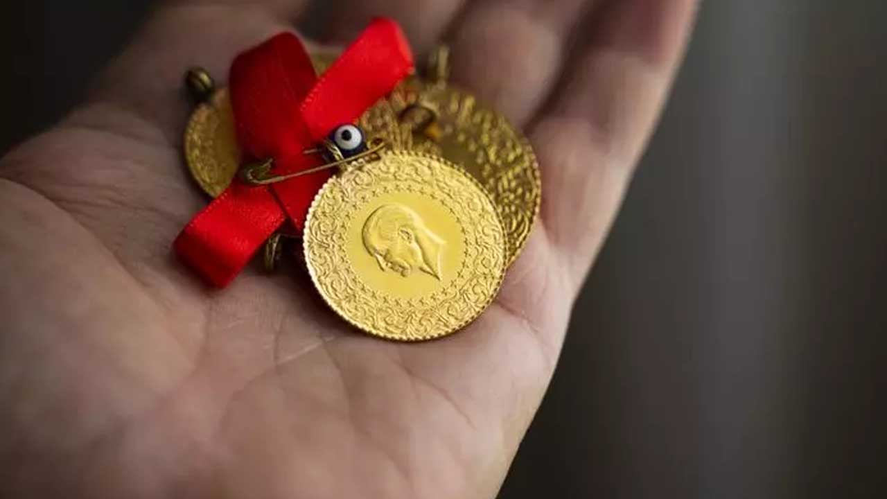 Bankada, evde, kasada gram ve çeyrek altını olan vatandaşlar: 4 Eylül gram ve çeyrek altın fiyatı açıklandı!