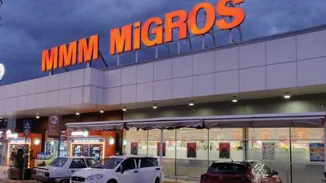 Migros okul çantası, defter, kalem, boyama seti ve birçok kırtasiye ürününün fiyatlarını açıkladı: Hepsinde indirim yapıldı!