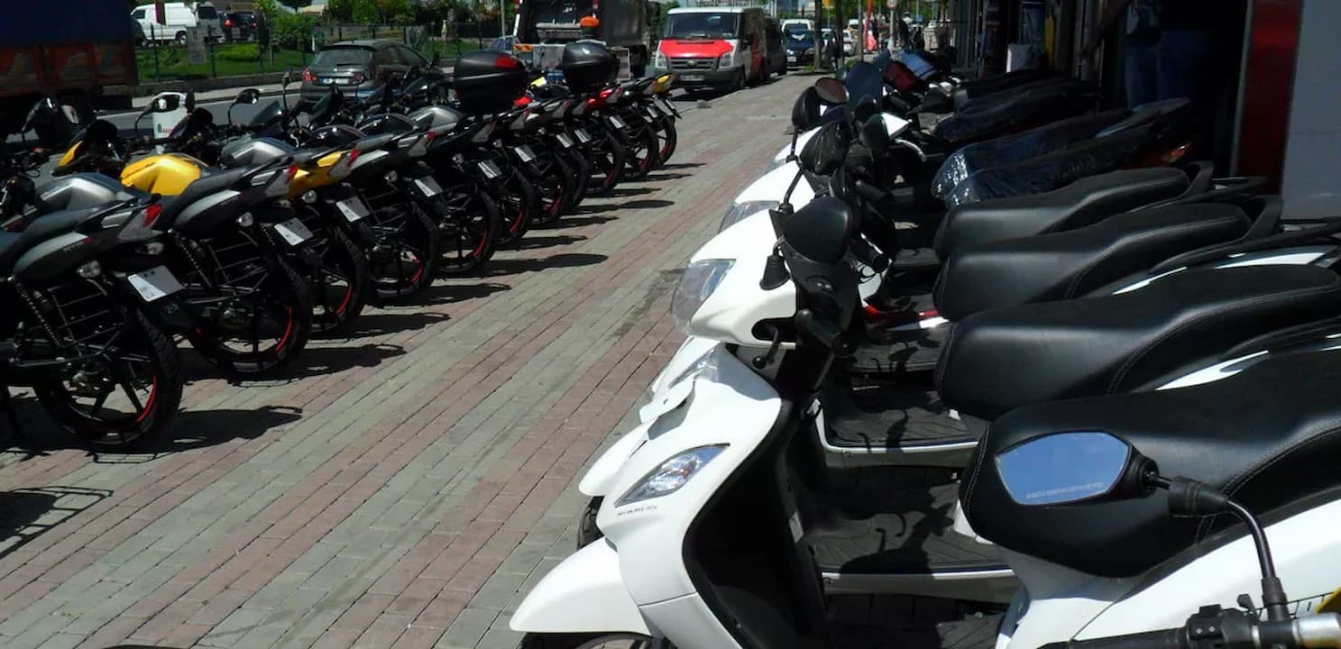 Akaryakıt ve otomobil fiyatları motosiklet satışlarını uçurdu