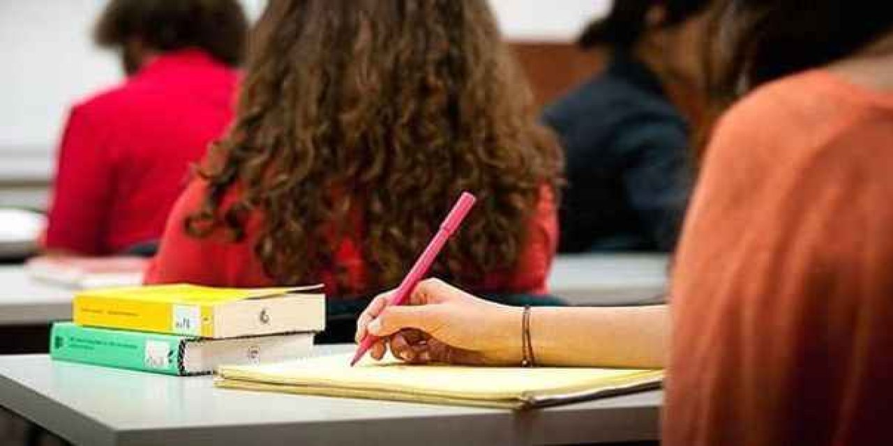 Üniversite öğrencilerine müjde! O belediyeler burs vererek öğrencilere bayram ettirecek!