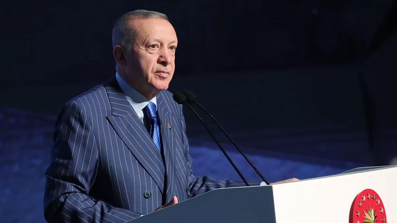 Cumhurbaşkanı Erdoğan’ın Mülteci Açıklamasına AK Parti’den Farklı Yorum