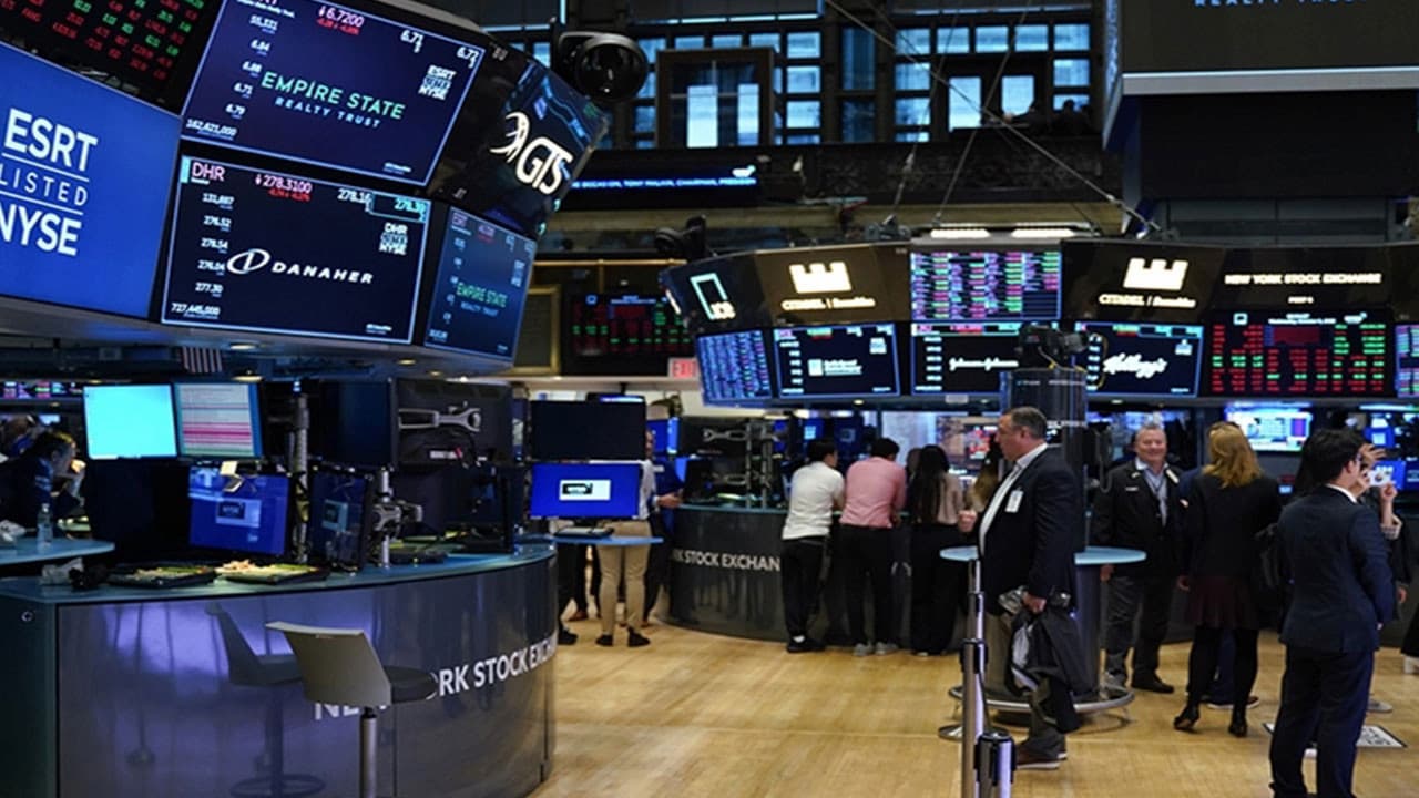 FTSE MIB, tahvil getirilerindeki artışla beşinci seansta da düştü