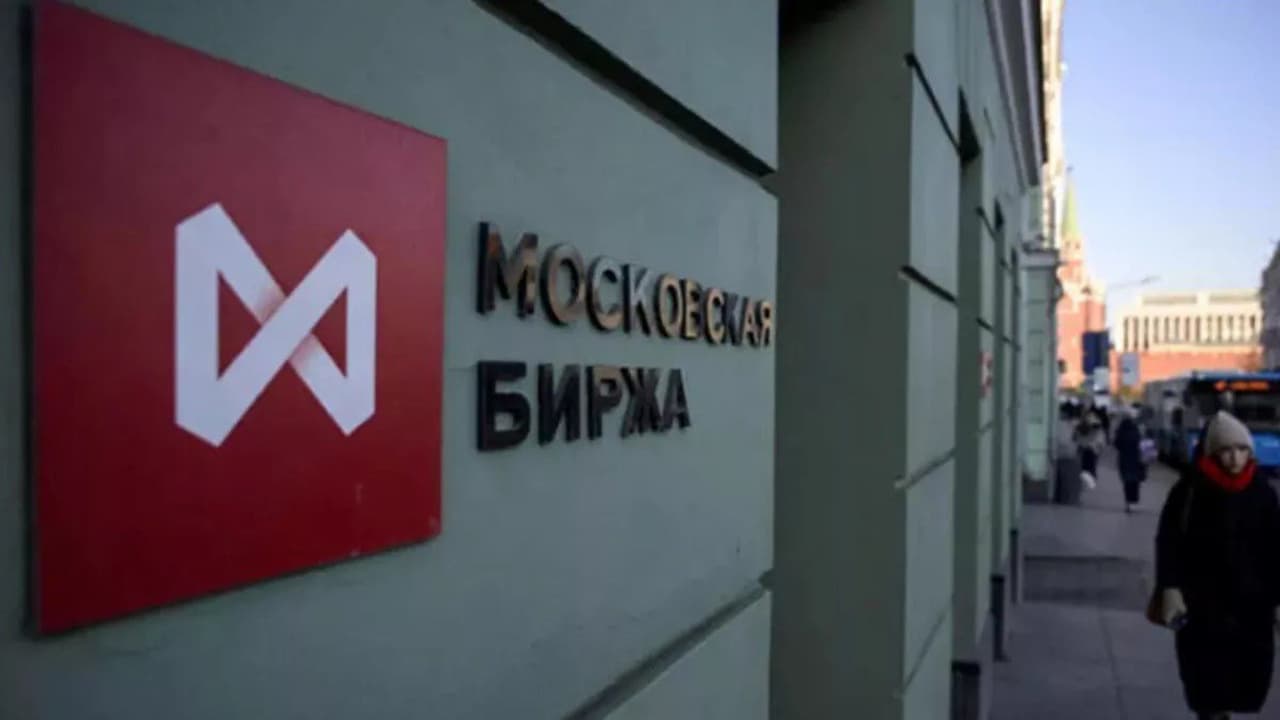 MOEX Rusya endeksi, ham petrol fiyatlarındaki düşüşle geriledi