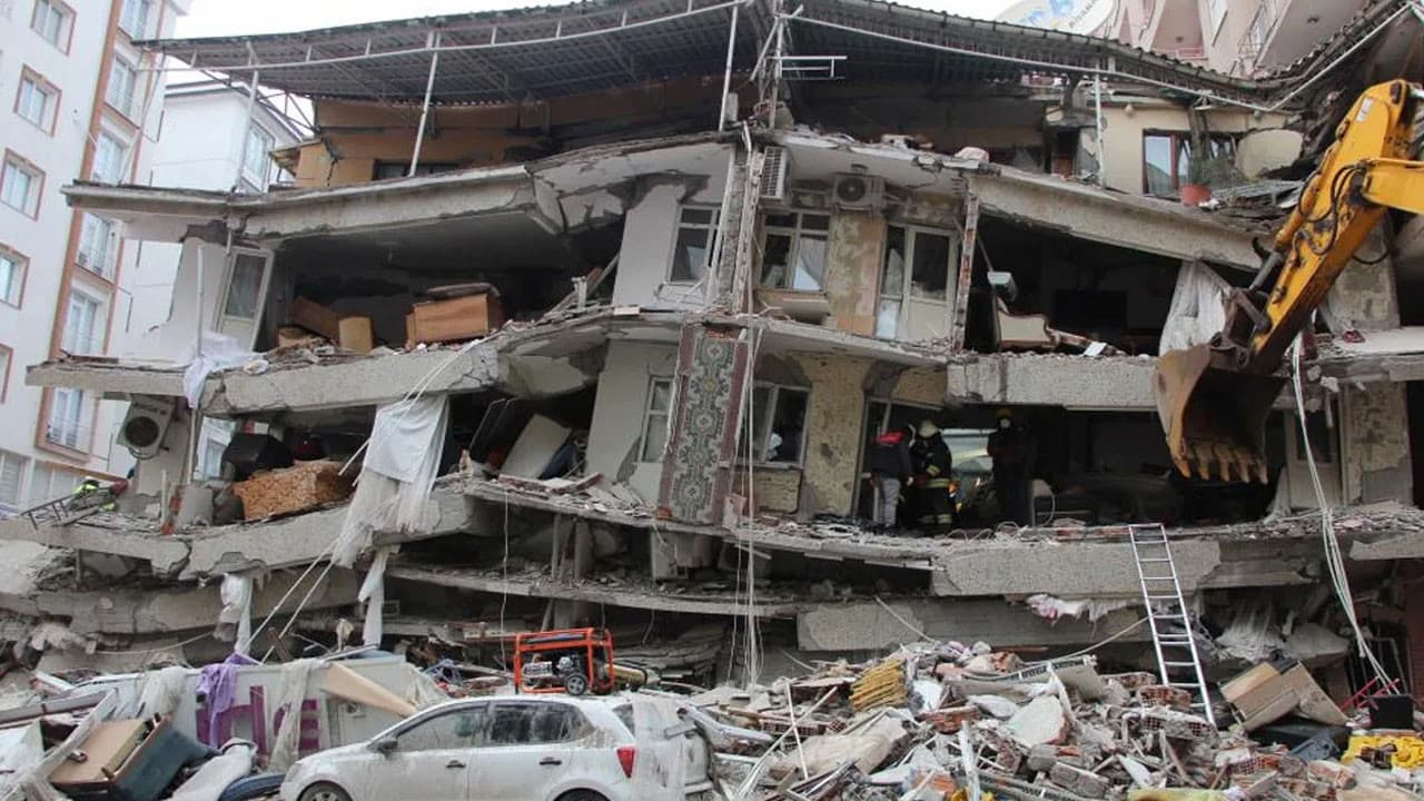 Kara: Deprem Bölgelerine Pozitif Ayrımcılık Yapılmalı