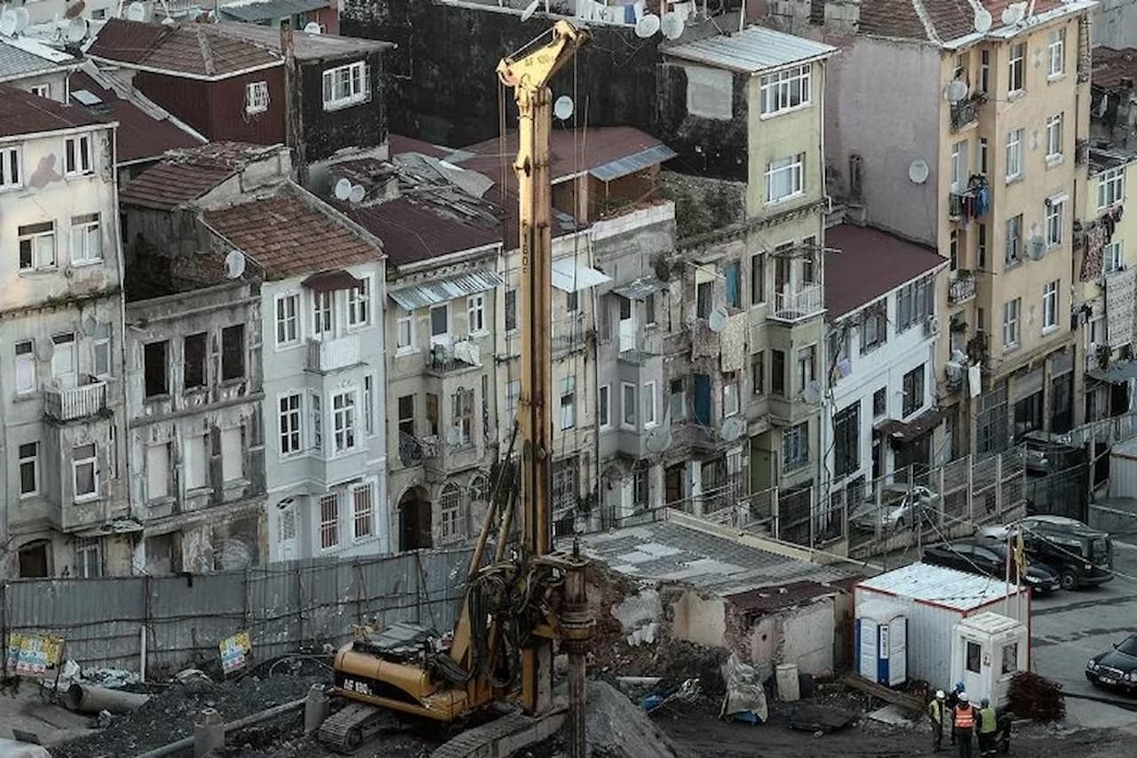 Meclise 60 yıl önce yapılmış binalar için acil bir düzenleme yapılmasına ilişkin teklif verildi!