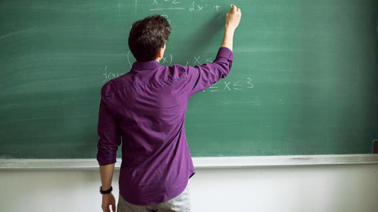 Öğretmen maaşlarına yüzde 25 zam yapıldı!