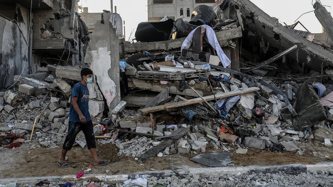 Gazze'de Yaşanan İnsanlık Dramı: Sağlık Merkezleri ve Masum Hayatlar Tehdit Altında