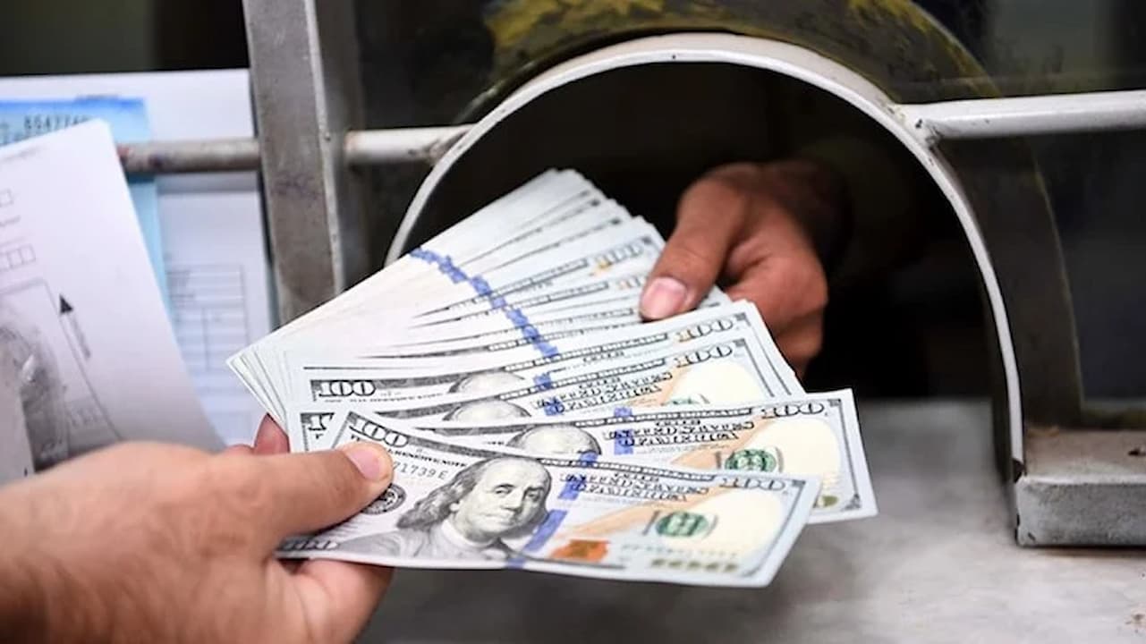 Dolar kurunda 2023-2024 Dönemi İçin Tahminler ve Analiz