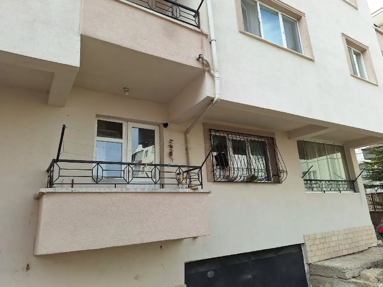 Ankara'da Gece Yarısı Dehşeti: Komşu Katliamının Yankıları