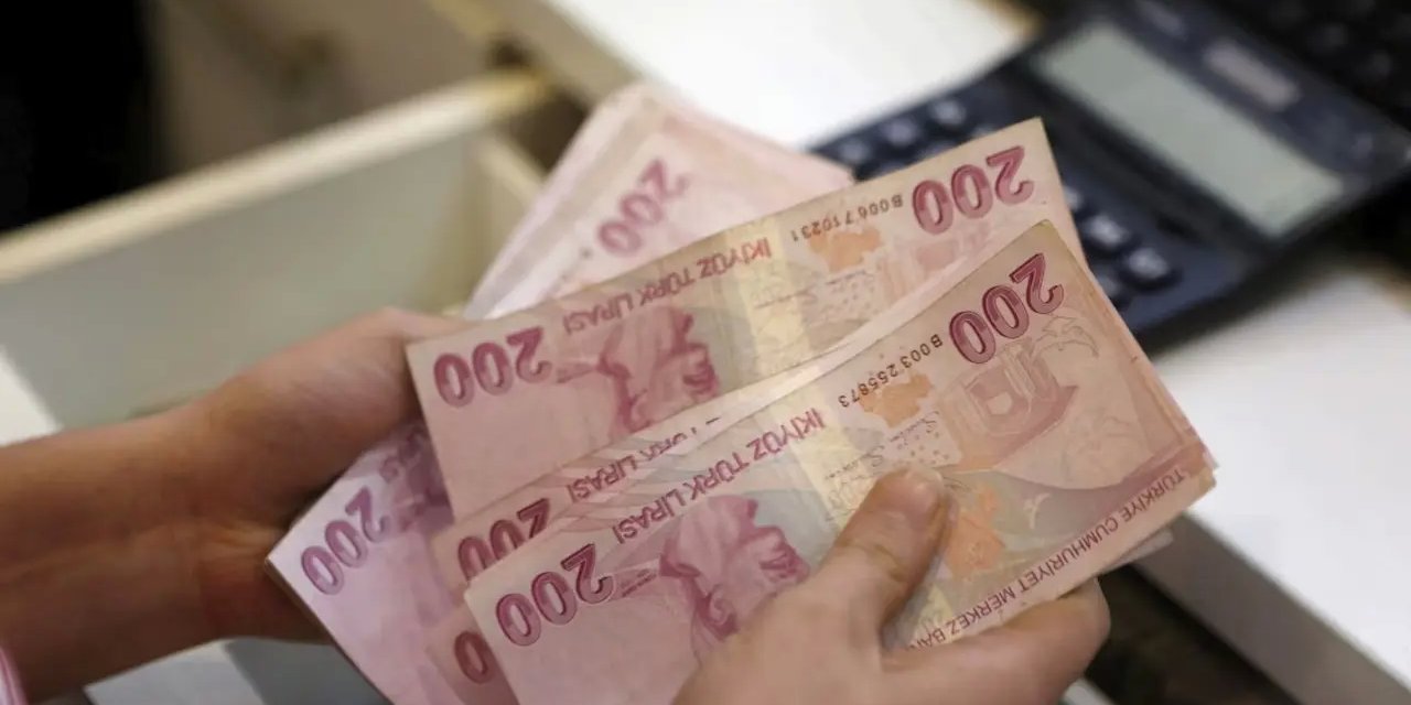 Türk Lirasının Geleceği: Gerçekler ve Beklentiler