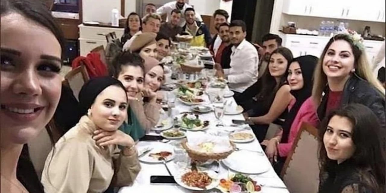 Fenomenlerin ‘Şampiyonlar Ligi’ Fotoğrafı Soruşturma Başlattı