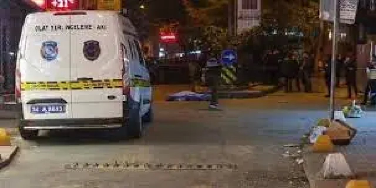 İzmir Balçova'daki AVM'de Silahlı Saldırı!