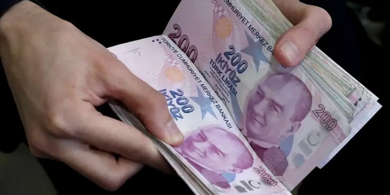 2023 Yılında Şirketlerin Ücret Artış Trendleri ve Çalışma Modellerindeki Değişim