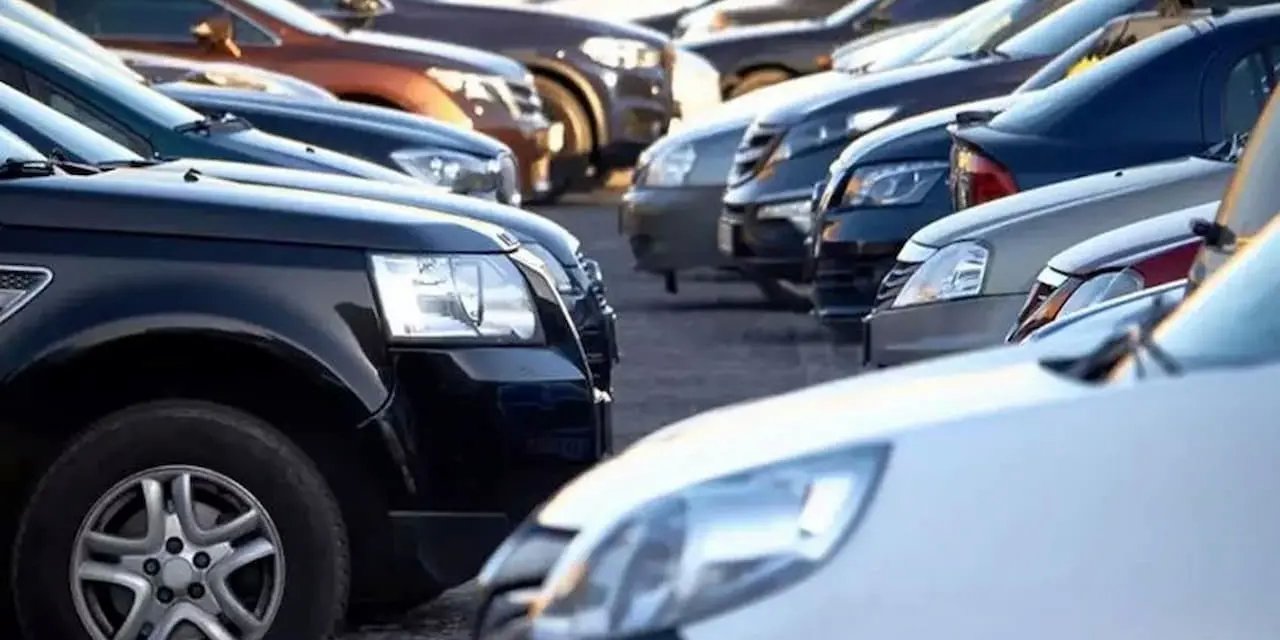 Türkiye'nin İkinci El Otomobil Piyasasında Görülen Durgunluk ve Geleceğe Dair Beklentiler