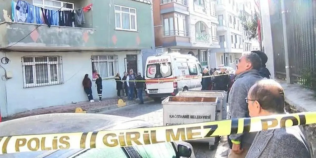 İstanbul Kağıthane'de Psikolojik Sorunları Olan Adam Evini Ateşe Verdi
