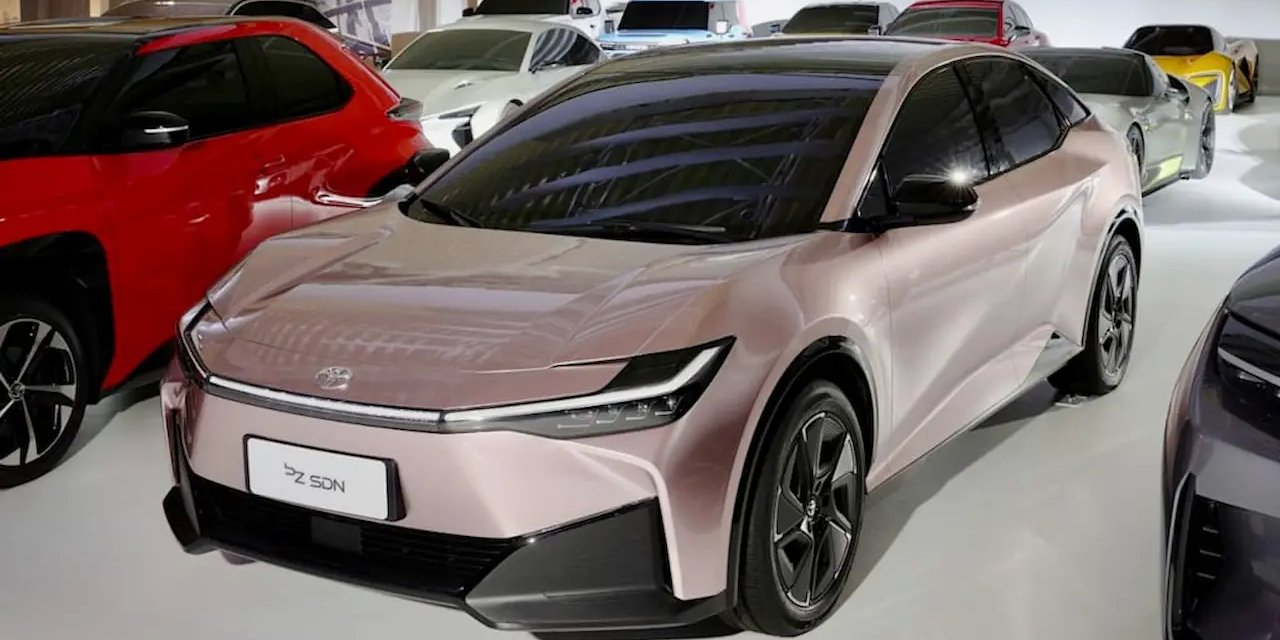 Toyota Corolla’nın Yeni Fiyatları otomobil piyasasında dikkat çekici bir konuma ulaştı