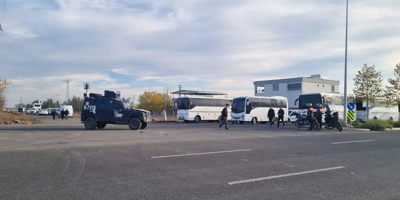 Enerji Şirketi Çalışanları ve Mahalleliler Arasında Çıkan Kavga, 9 Yaralı!