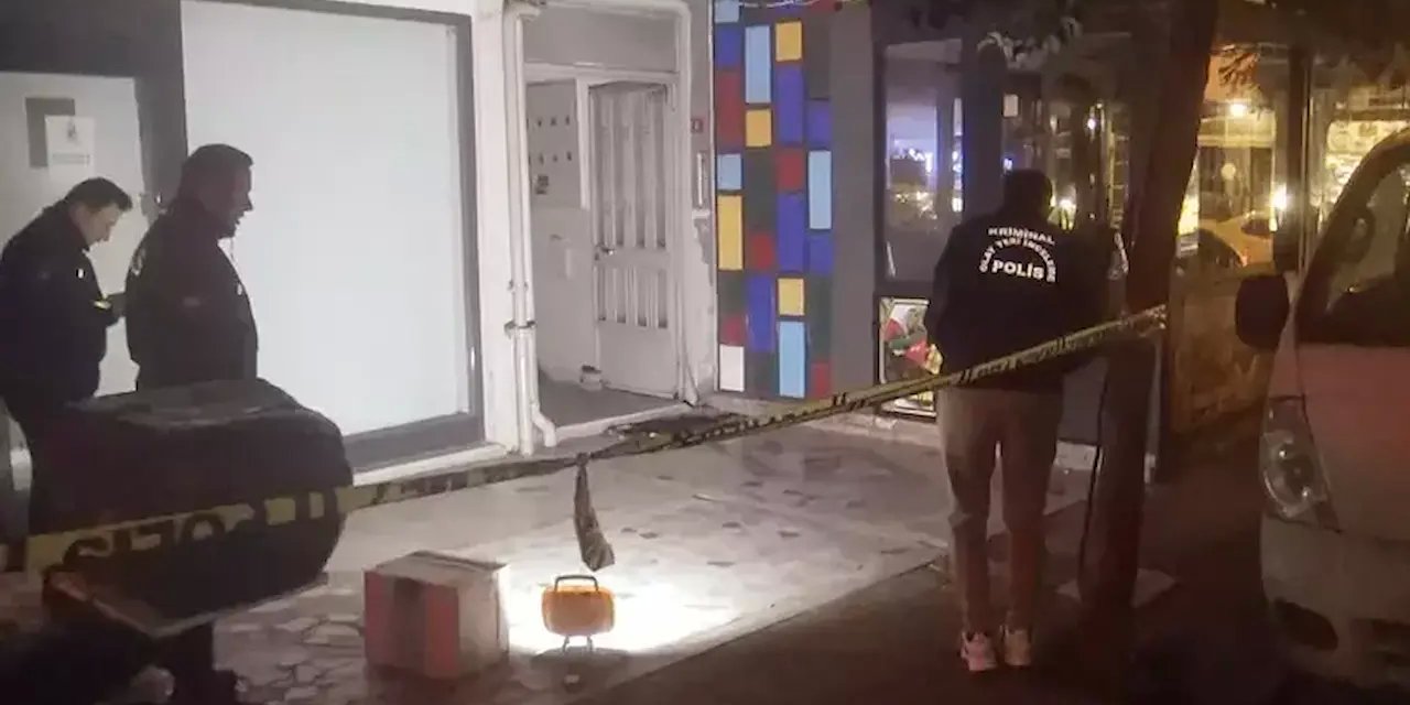 Avcılar'da Aile İçi Şiddetin Korkunç Yüzü: Oğul, Ailesine Korkunç Bir Saldırıda Bulundu