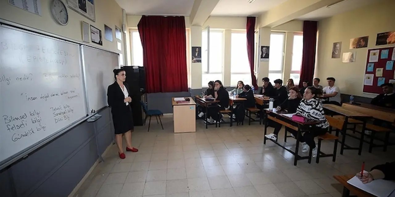 Öğretmenlerin Hayatını Kolaylaştıracak Yeni Yer Değiştirme Süreci: Millî Eğitim Bakanlığı'ndan Önemli Adımlar