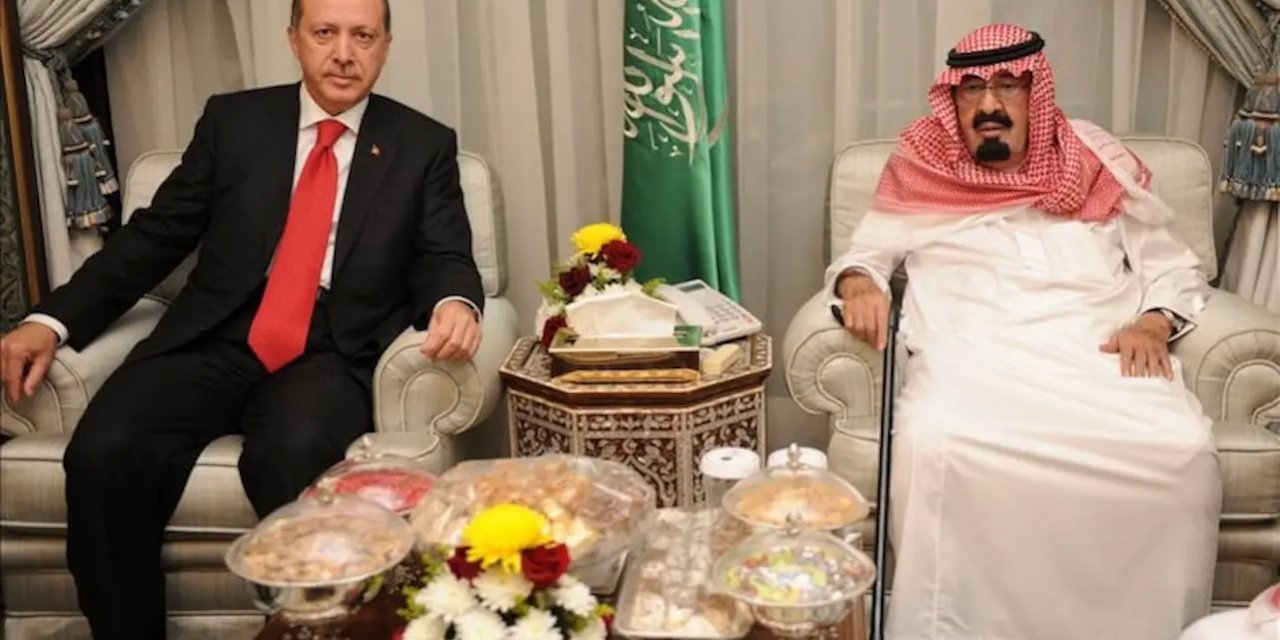 "Spor ve Diplomasi: Fenerbahçe ve Galatasaray Arasındaki Süper Kupa Finali ve Türk-Suudi İlişkileri