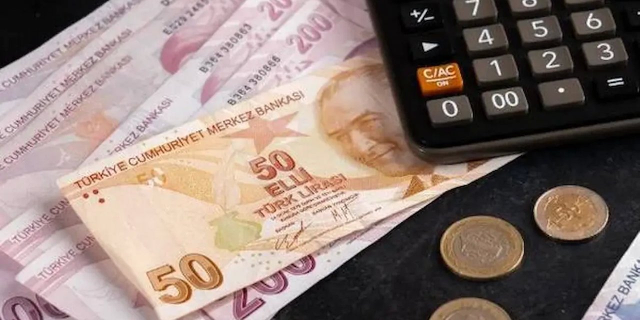 Asgari Ücret Artışının Ardından Devlet Memurları, Sözleşmeliler ve Emeklilerin Maaş Beklentileri