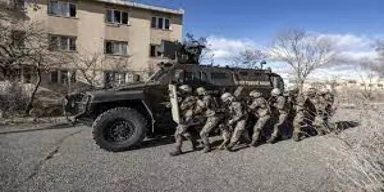 Erzurum'daki Özel Harekatçılar, Gerçekçi Tatbikatlarla Hazırlanıyor