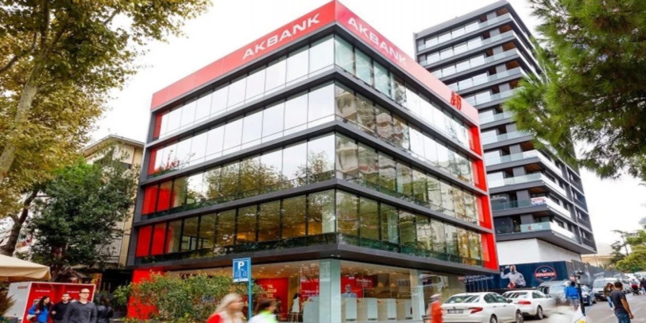 Akbank Mobil: Emekliliğinizi Cebinizde Güvence Altına Alın