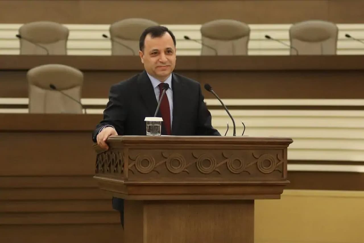 Anayasa Mahkemesi Kararlarına Uymamanın Geçerliliği Yok: Türkiye'de Hukukun Üstünlüğüne Dair Kesin Mesaj