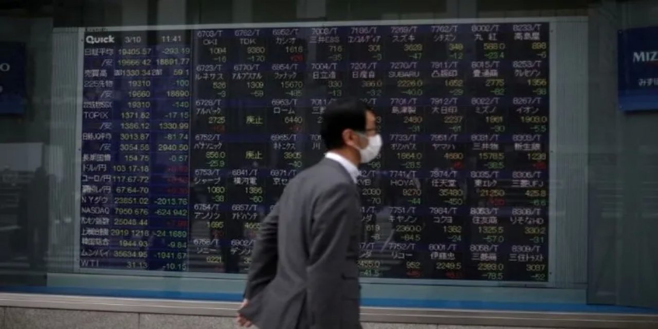 Çin Hisse Senetlerinde Sıra Dışı Dönüş Sabit Faizler ve Siyasi Gelişmelerin Etkisi