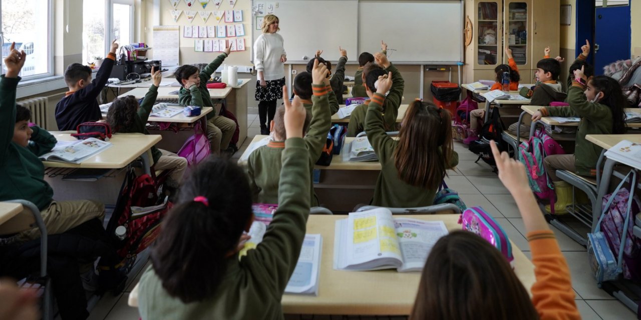 19 Milyon Öğrenci İçin Yarıyıl Tatili Başlıyor: Eğitimde Yenilikler ve Sınav Sistemleri