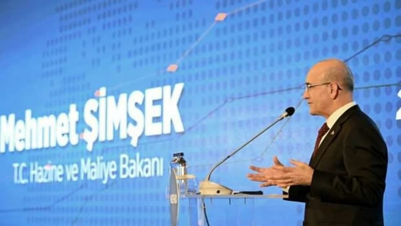 Vergi Gelirleri Yükselişte: Mehmet Şimşek'ten Önemli Açıklamalar
