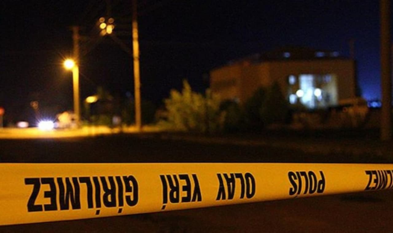 Mardin'in Artuklu İlçesi'nde Yaşanan Trajik Olay: Cami Avlusunda Bebek Cesedi Bulundu