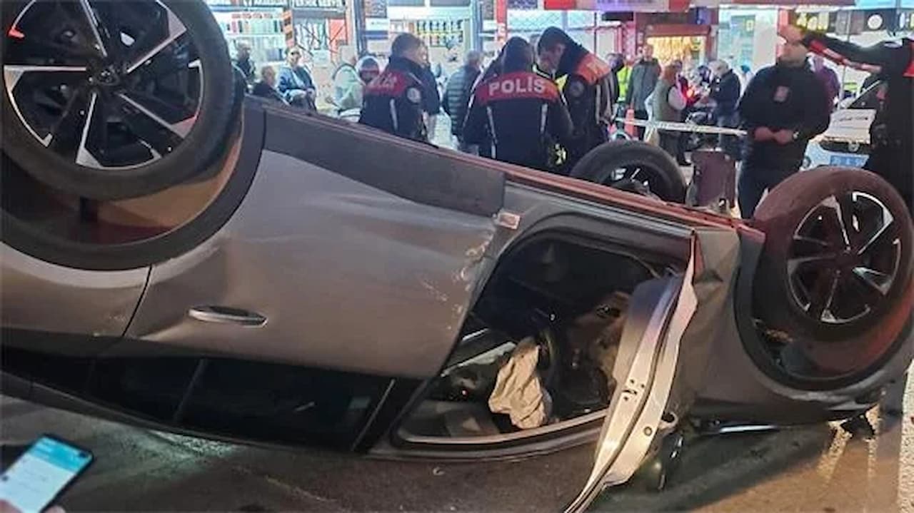 Bir adam önce silahlı saldırıya uğradı, ardından hastaneye giderken trafik kazası geçirdi