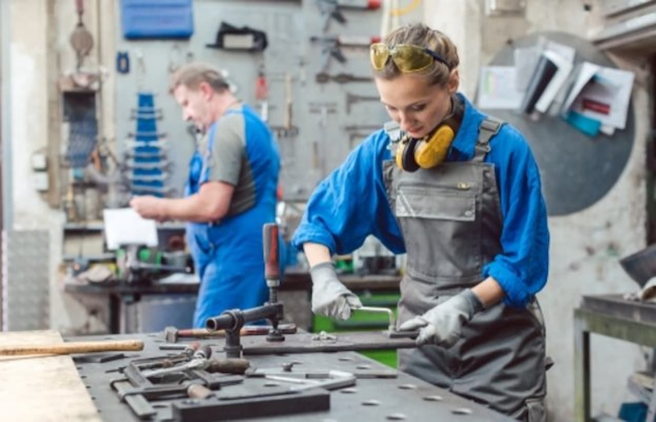 Almanya'da perakende satışlar resmen resesyona girdi