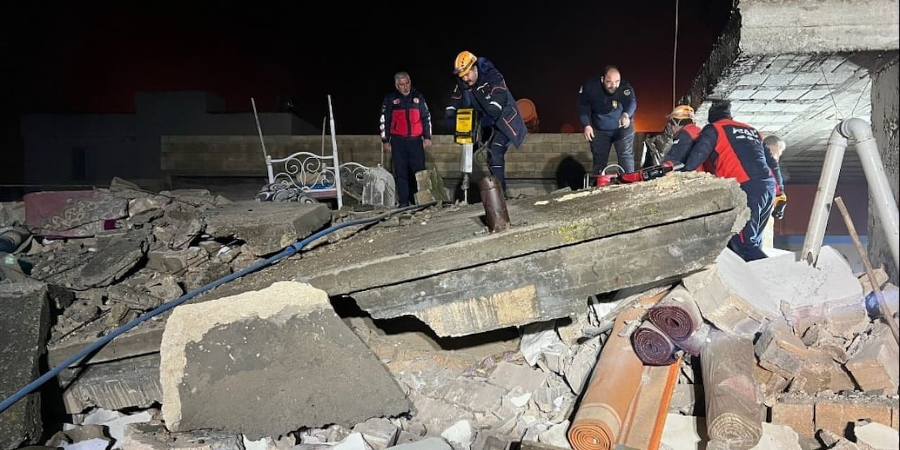 Şanlıurfa'da Geceyi Felakete Dönüştüren Çökme: 2 Ölü, 8 Yaralı