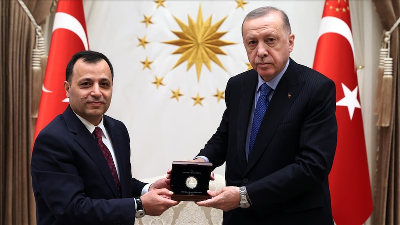 Anayasa Mahkemesi ve Cumhurbaşkanı Erdoğan Arasında Gerilimli Buluşma