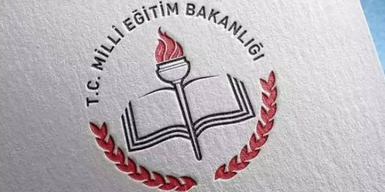 Türkiye'nin Eğitim Takviminde Heyecan Verici Değişiklikler: Ekonomi Uyarıları ve Tatil Sürprizleri