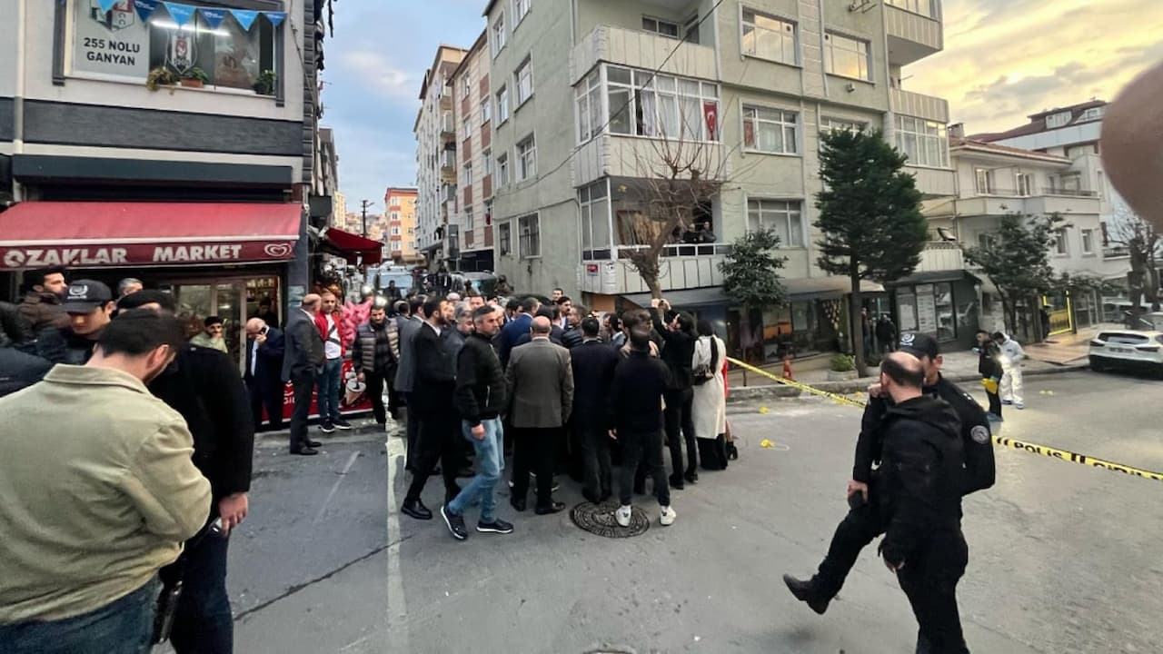 İstanbul'un Kalbinde Şok Edici Saldırı: Seçim Çalışması Kanlı Bitti!