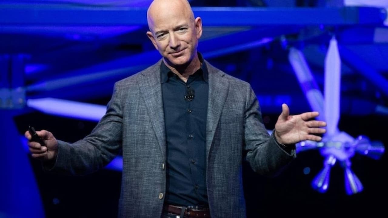 Jeff Bezos'tan Şaşırtıcı Hamle: Amazon Hisseleriyle Zirveye Yolculuk!